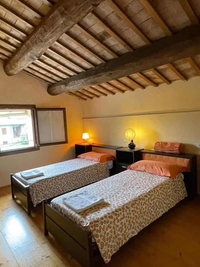 La Casa Di Laura Appartement Castelcucco Buitenkant foto
