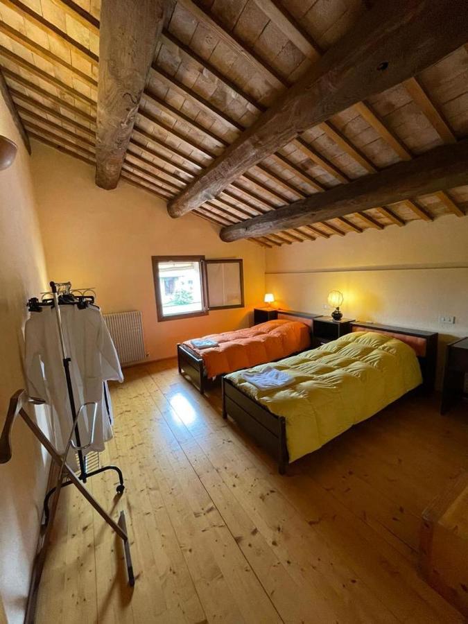 La Casa Di Laura Appartement Castelcucco Buitenkant foto